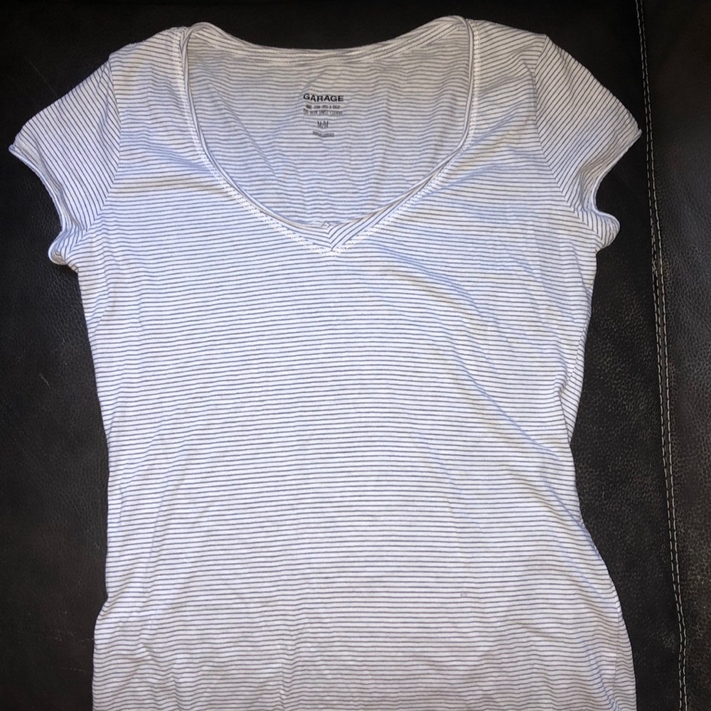 Cute scoop neck tshirt